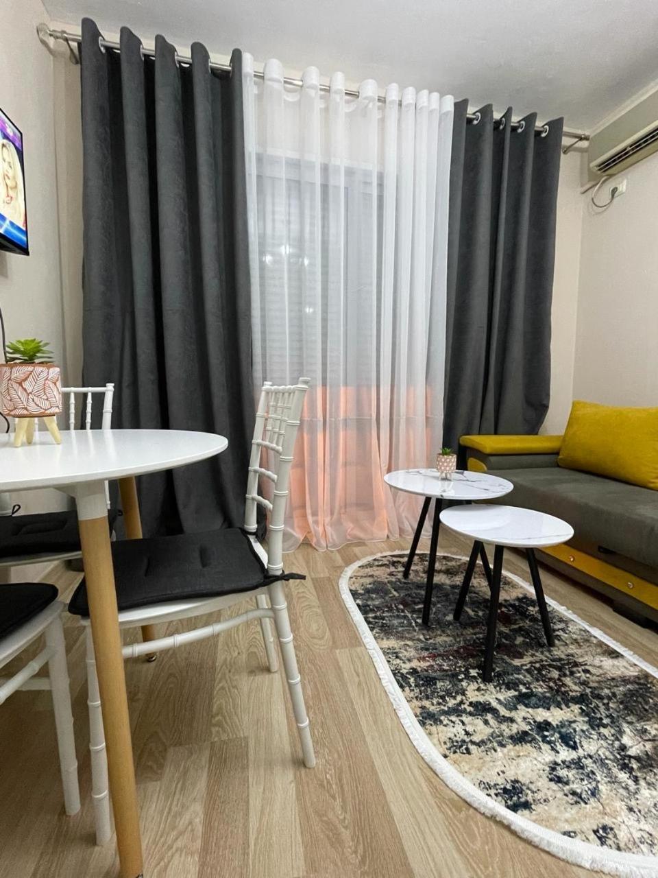 Comfort Apartment City Center Tirana Exterior photo